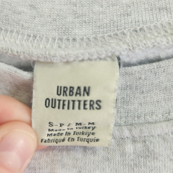 Urban Outfitters Gray Cat Graphic Sweatshirt oversized - Picture 5 of 6